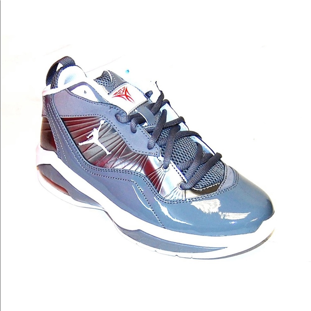 Air Jordan Melo M8